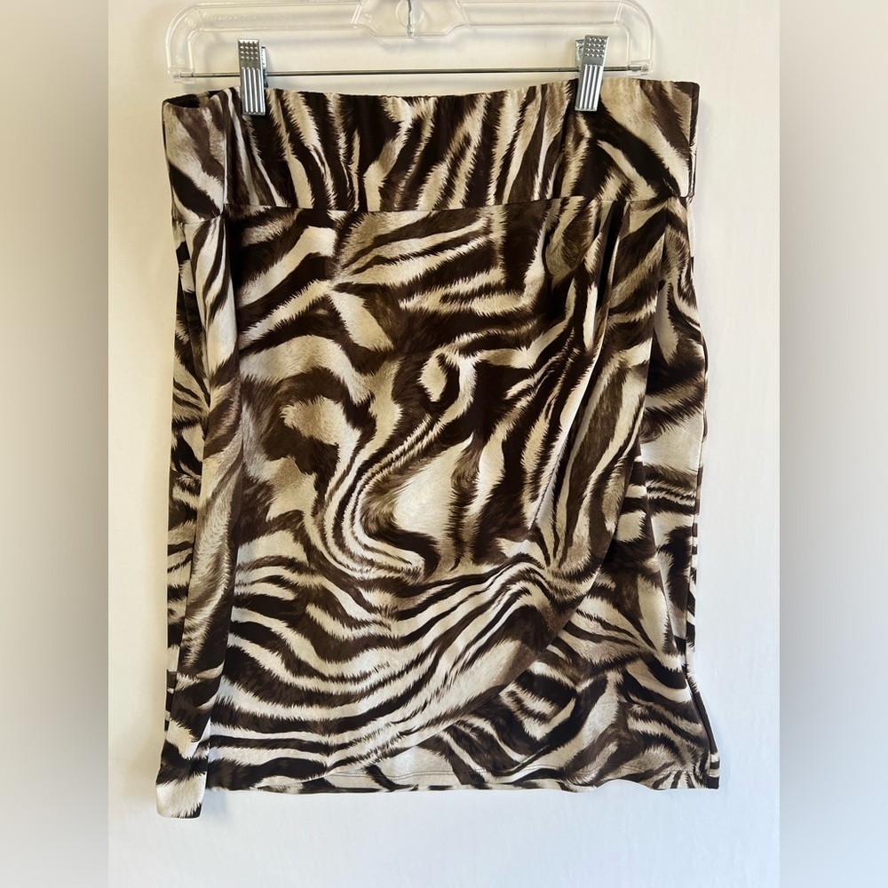 CHICO’S ZEBRA PRINT (BROWNS/CREAMS) WOMEN’S SKIRT SIZE 2